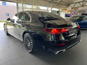 Mercedes-Benz E 220 d AMG Panorama Burmester4d Premium Nappa