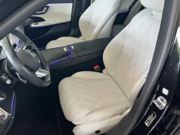 Mercedes-Benz E 220 d AMG Panorama Burmester4d Premium Nappa