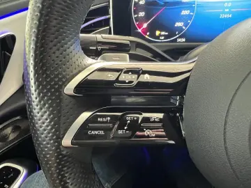 Mercedes-Benz E 220 d AMG Panorama Burmester4d Premium Nappa