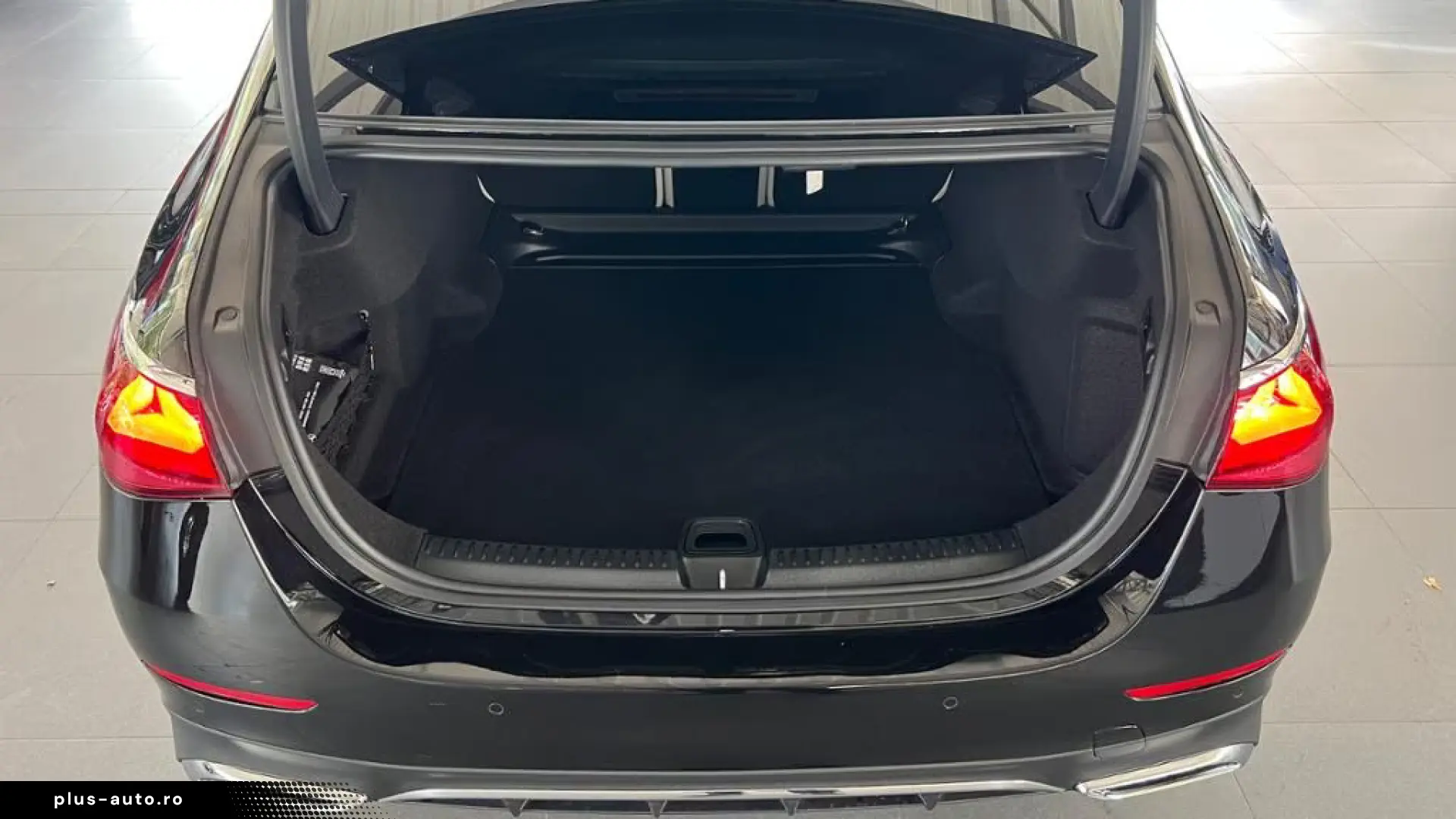 Mercedes-Benz E 220 d AMG Panorama Burmester4d Premium Nappa