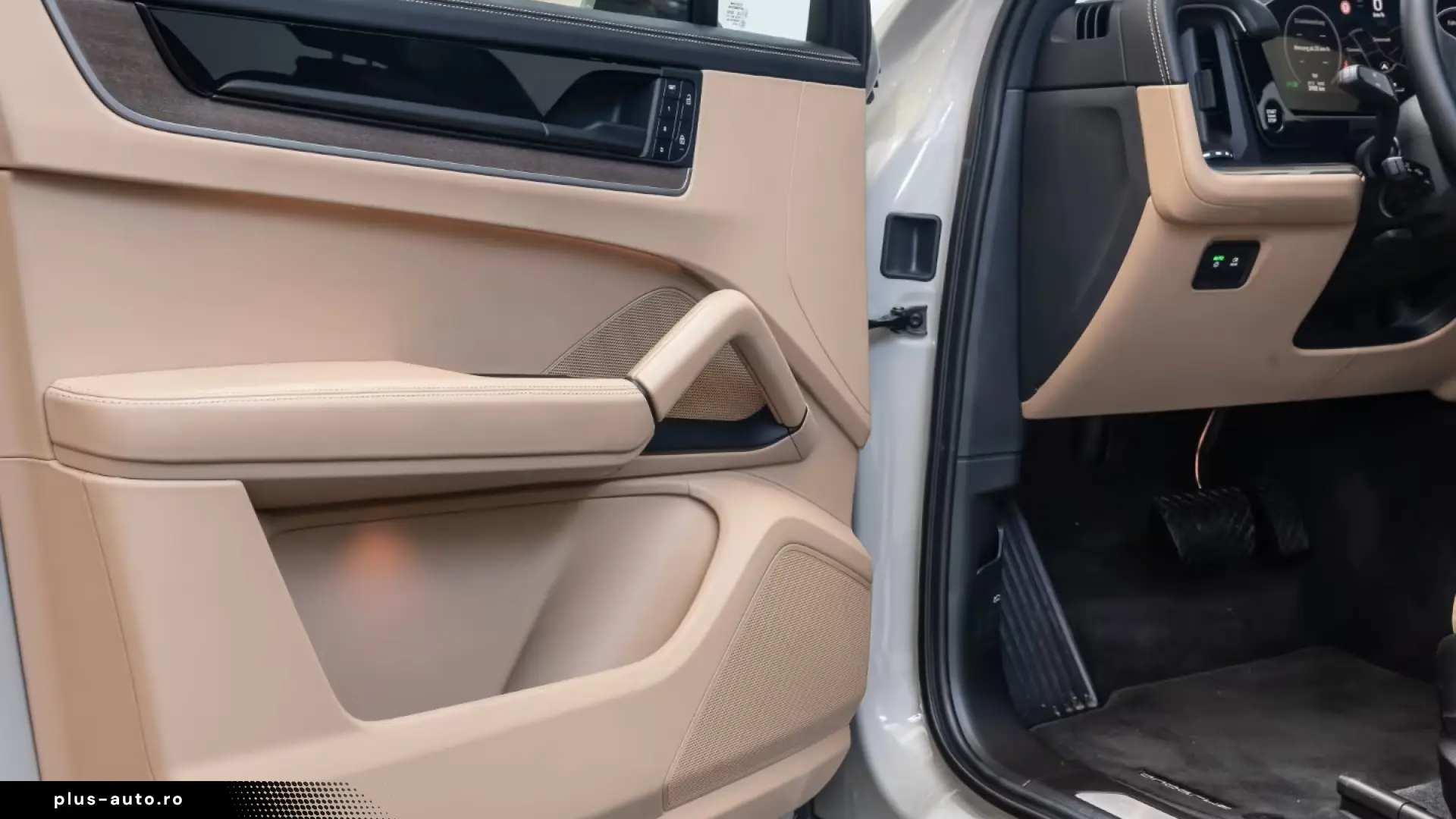 Porsche Cayenne 2x Display HUD 4 Zone Clima