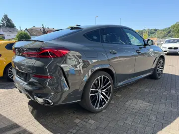 BMW X6 30dA xDrive M Sport Adapt.LED Icinic Glow AHK