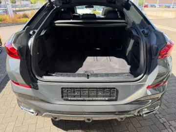 BMW X6 30dA xDrive M Sport Adapt.LED Icinic Glow AHK