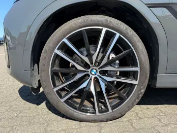 BMW X6 30dA xDrive M Sport Adapt.LED Icinic Glow AHK
