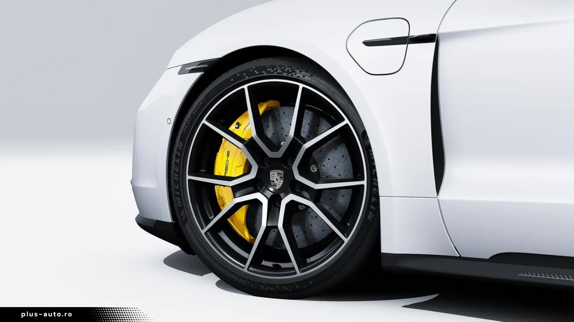 Porsche Taycan Turbo S Sport Turismo