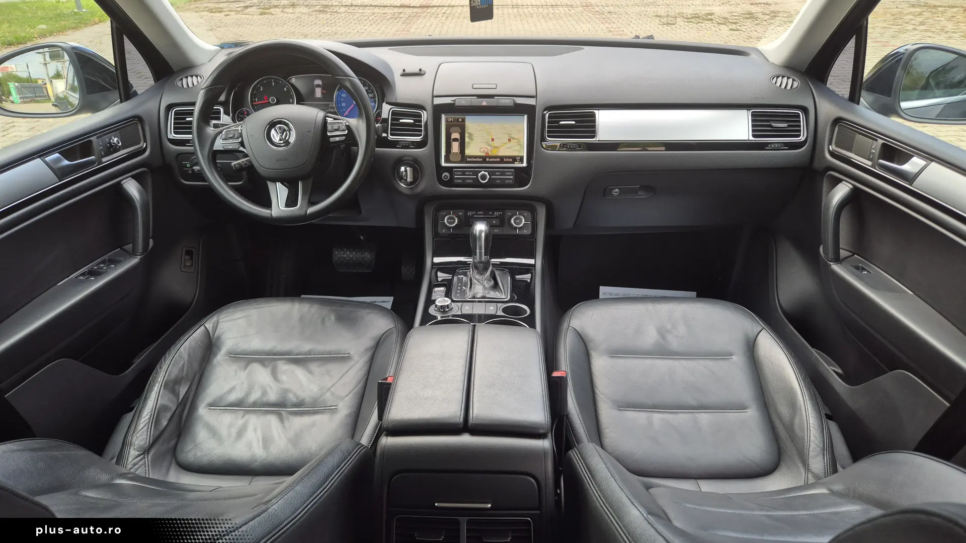 VW Touareg 2011 3.0 V6 TDI 240 CP euro 5 automata