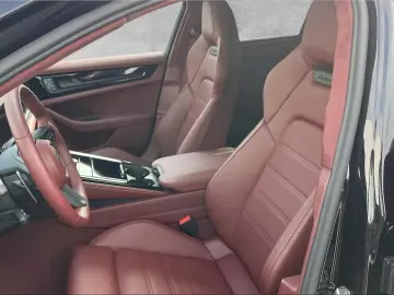 Porsche Panamera Turbo E-Hybrid