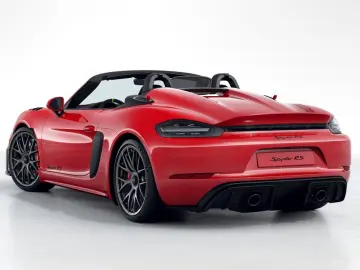 Porsche 718 Spyder RS (982)