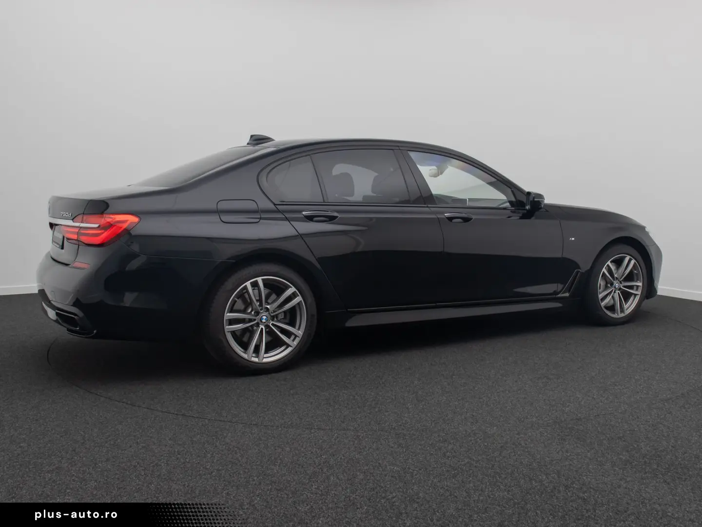 BMW 750d xD M Sport 360  Massage FondEnt Laser Voll