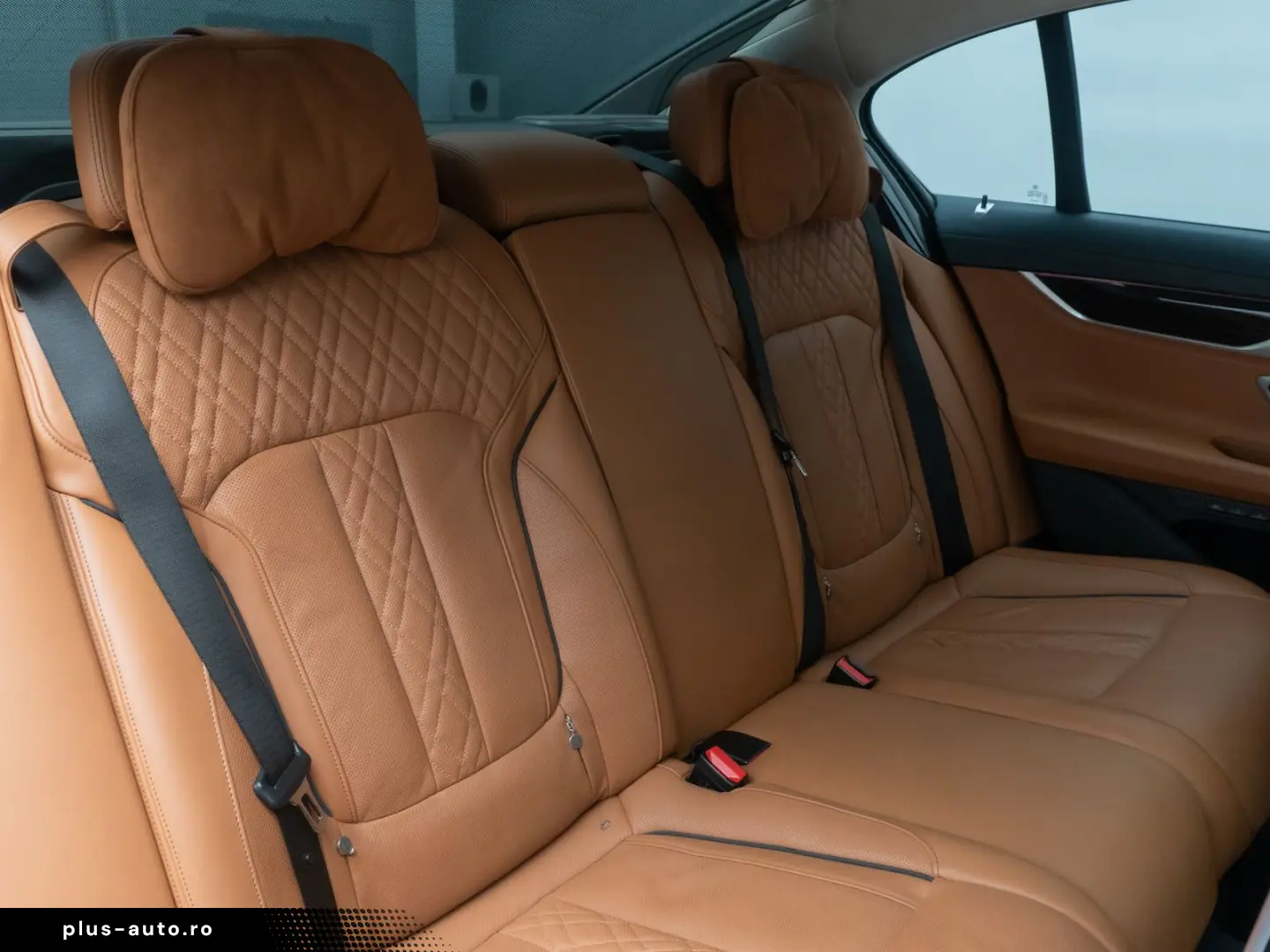 BMW 750d xD M Sport 360  Massage FondEnt Laser Voll
