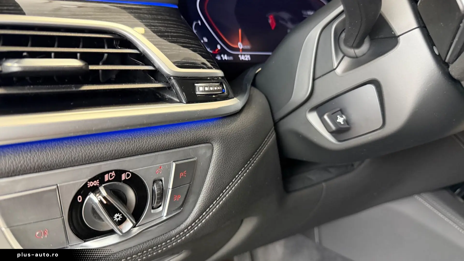 BMW 750ixD HUD Laser MassagStz 360  SofCl Panor Harm