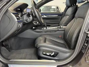 BMW 750ixD HUD Laser MassagStz 360  SofCl Panor Harm