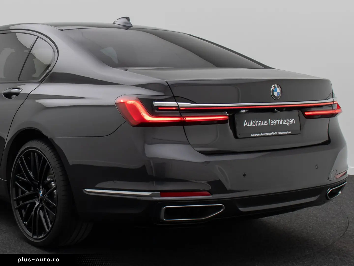 BMW 750i xD HUD 360 Massage TV Laser SoftCl 21  Voll