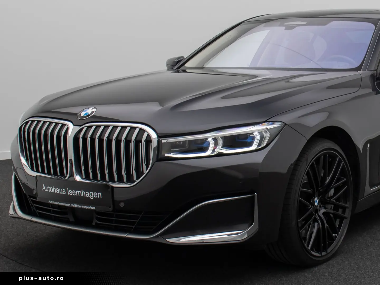 BMW 750i xD HUD 360 Massage TV Laser SoftCl 21  Voll