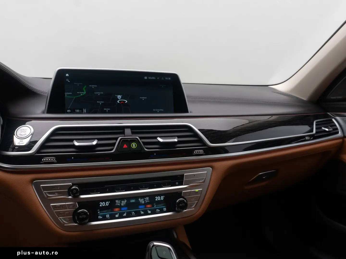 BMW 750i xD HUD 360 Massage TV Laser SoftCl 21  Voll
