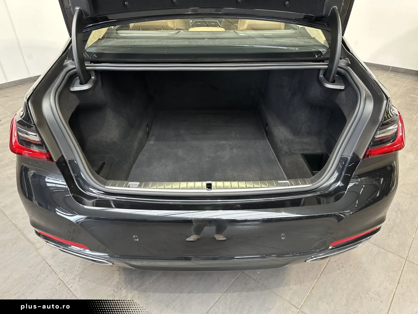 BMW 750 i xD Pure Excellence NAV LASER 360  HEADUP