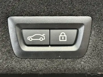 BMW 750 i xD Pure Excellence NAV LASER 360  HEADUP