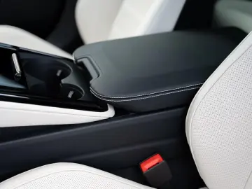 Porsche Panamera Turbo E-Hybrid