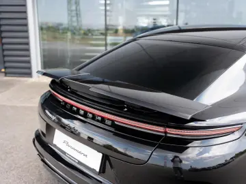Porsche Panamera Turbo E-Hybrid