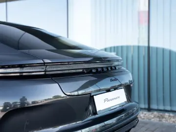 Porsche Panamera Turbo E-Hybrid