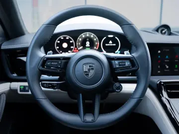 Porsche Panamera Turbo E-Hybrid