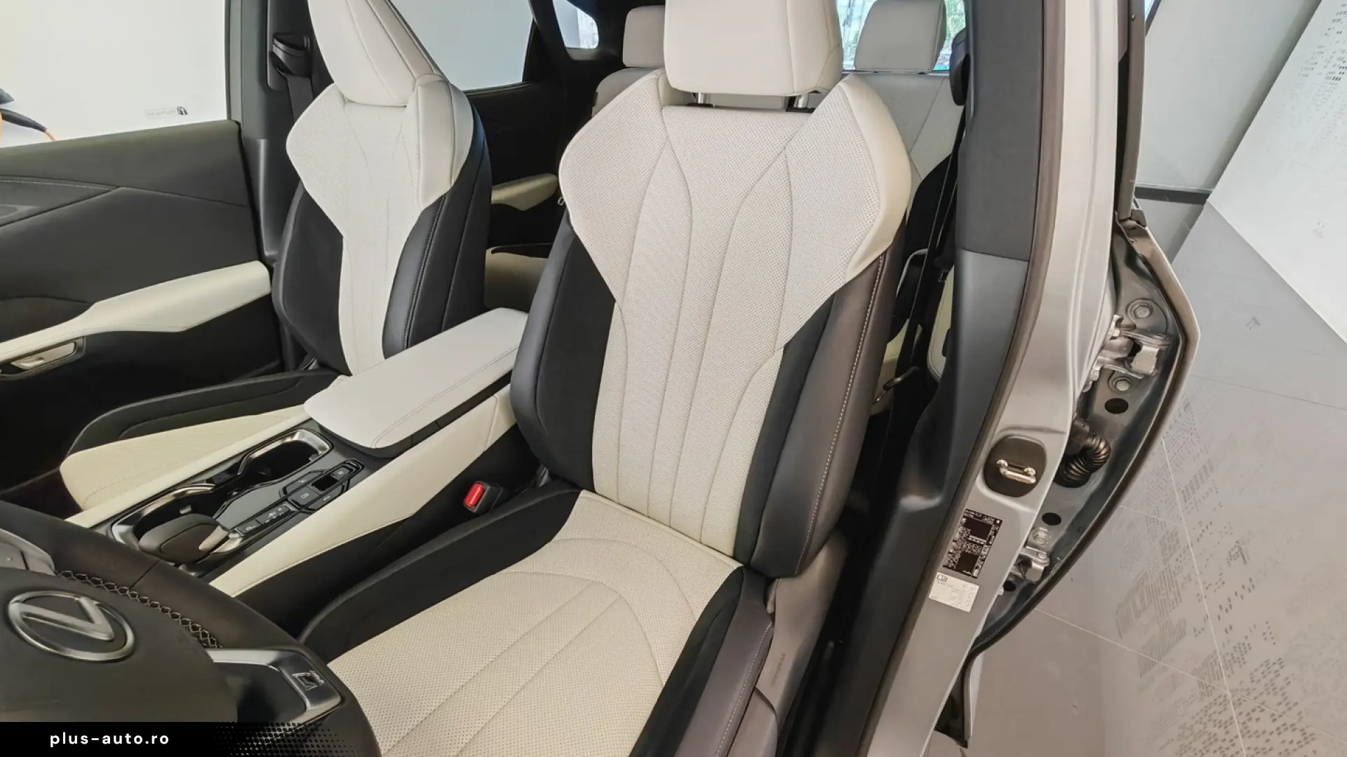 Lexus RX 500h F Sport Special Edition