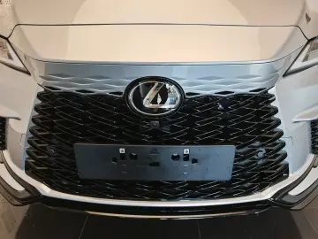 Lexus RX 500h F Sport Special Edition