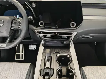 Lexus RX 500h F Sport Special Edition