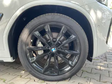 BMW X4 30d M-Sport Laser Panorama Keyless HuD  360
