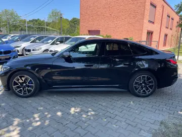 BMW M440i xDrive Gran Coupe Glass-Dach AHK Rü.Kamera