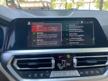 BMW M440i xDrive Gran Coupe Glass-Dach AHK Rü.Kamera