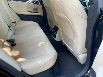 BMW M440i xDrive Gran Coupe Glass-Dach AHK Rü.Kamera