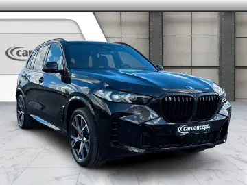 BMW X5 xDrive30d M Sport Pro 21 AHK Pano Standhzg