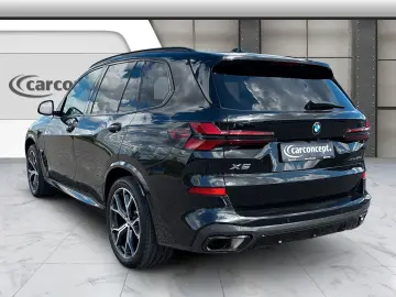 BMW X5 xDrive30d M Sport Pro 21 AHK Pano Standhzg