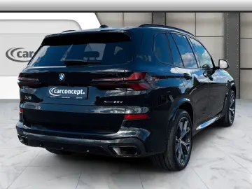 BMW X5 xDrive30d M Sport Pro 21 AHK Pano Standhzg