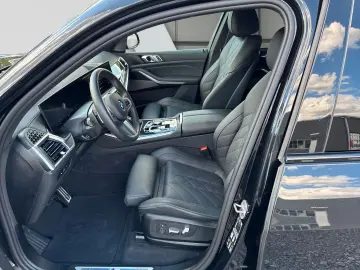 BMW X5 xDrive30d M Sport Pro 21 AHK Pano Standhzg
