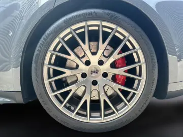 Porsche Panamera Turbo E-Hybrid