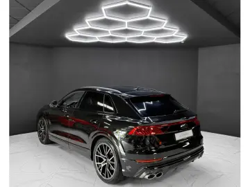 AUDI SQ8 4.0 TFSI   MATRIX   B&O   PANO   HEAD-UP   3