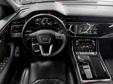 AUDI SQ8 4.0 TFSI   MATRIX   B&O   PANO   HEAD-UP   3