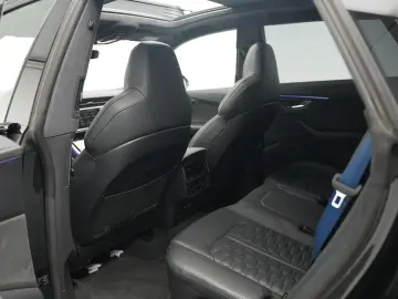 AUDI RSQ8 4.0 TFSI  Panorama Keramik Massage HUD B&O