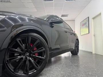 AUDI Q8 50 TDI S-LINE PANO MATRIX B&O HUD KEYLESS