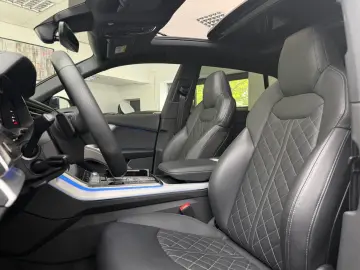 AUDI Q8 50 TDI S-LINE PANO MATRIX B&O HUD KEYLESS