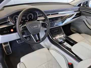 AUDI S8 4.0 TFSI qu. LUFT B&O HUD SOFT MATRIX PANO