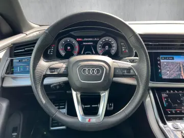 AUDI Q8 QTR 3x S Line Matrix Pano HUD 360 STH 23Z B&O