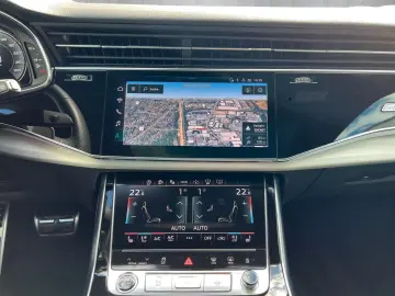 AUDI Q8 QTR 3x S Line Matrix Pano HUD 360 STH 23Z B&O