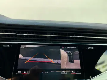 AUDI Q8 QTR 3x S Line Matrix Pano HUD 360 STH 23Z B&O