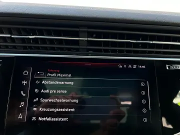 AUDI Q8 QTR 3x S Line Matrix Pano HUD 360 STH 23Z B&O