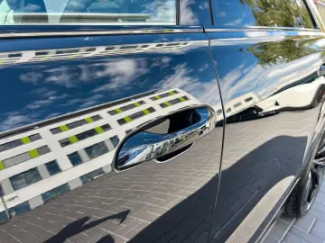 AUDI Q8 QTR 3x S Line Matrix Pano HUD 360 STH 23Z B&O