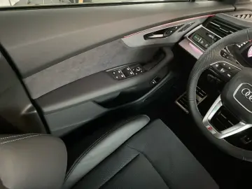 AUDI Q7 SUV S line 50 TDI quattro PANO HUD AHK 360  B