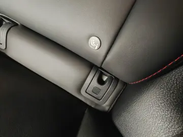 Lexus LBX Vibrant Edition